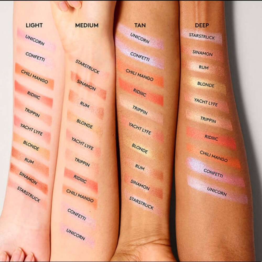 Chili blonde match sticks